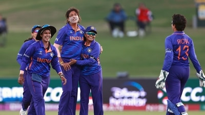 India's Jhulan Goswami celebrates the dismissal of Pakistan's Nida Dar during the ICC Women's World Cup 2022 match. (ANI) India's Jhulan Goswami celebrates the dismissal of Pakistan's Nida Dar during the ICC Women's World Cup 2022 match. (ANI)