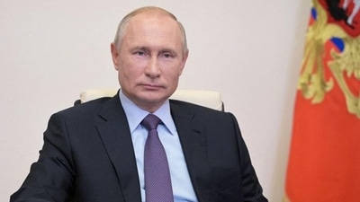 Russian President Vladimir Putin believes Ukrainians are blowing themselves up and Russia is very close to capture Kyiv, the report said. Russian President Vladimir Putin believes Ukrainians are blowing themselves up and Russia is very close to capture Kyiv, the report said. 