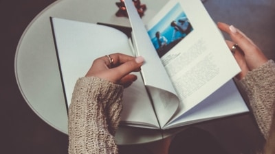 4. Relive memories: Consider all of the positive events that have occurred in your life since you met them. Relive your favourite moments with your partner to rekindle the spark in your relationship. Go out to the same place you went on your first date and recreate the day. (Photo by John Schnobrich on Unsplash) 4. Relive memories: Consider all of the positive events that have occurred in your life since you met them. Relive your favourite moments with your partner to rekindle the spark in your relationship. Go out to the same place you went on your first date and recreate the day. (Photo by John Schnobrich on Unsplash)