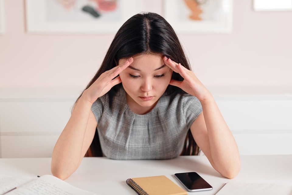 According to certain studies, while the Covid symptoms largely remain the same for men and women to begin with, the latter faced more extensive ones post the disease(Pexels) According to certain studies, while the Covid symptoms largely remain the same for men and women to begin with, the latter faced more extensive ones post the disease(Pexels)
