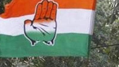Chhattisgarh legislative assembly speaker Charand Das Mahant has asked home minister Tamradhwaj Sahu to reinvestigate the case lodged against Congress MLA Chhanni Sahu’s husband and to provide double security cover to her. (File) Chhattisgarh legislative assembly speaker Charand Das Mahant has asked home minister Tamradhwaj Sahu to reinvestigate the case lodged against Congress MLA Chhanni Sahu’s husband and to provide double security cover to her. (File)