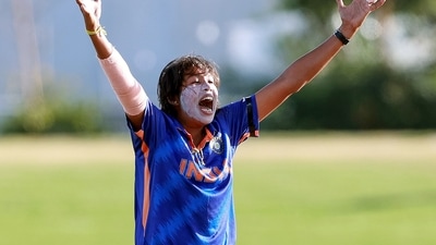 India's Jhulan Goswami appeals for dismissal during the ICC Women's World Cup 2022 match between India Women and Pakistan Women, at Bay Oval in Mount Maunganui on Sunday. (ANI) India's Jhulan Goswami appeals for dismissal during the ICC Women's World Cup 2022 match between India Women and Pakistan Women, at Bay Oval in Mount Maunganui on Sunday. (ANI)
