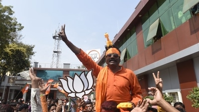 Prominent candidates who have secured a lead include Chief Minister Yogi Adityanath from Gorakhpur, SP chief Akhilesh Yadav from Karhal, Shivpal Yadav from Jaswant Nagar, and Deputy CM Keshav Prasad Maurya from Sirathu. (HT Photo/Deepak Gupta) Prominent candidates who have secured a lead include Chief Minister Yogi Adityanath from Gorakhpur, SP chief Akhilesh Yadav from Karhal, Shivpal Yadav from Jaswant Nagar, and Deputy CM Keshav Prasad Maurya from Sirathu. (HT Photo/Deepak Gupta)