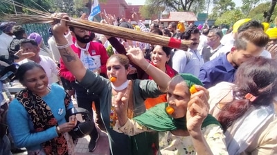 In Punjab, the AAP was ahead in 88 out of 117 seats. (HT Photo) In Punjab, the AAP was ahead in 88 out of 117 seats. (HT Photo)
