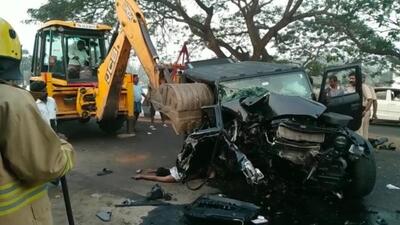 Police used a JCB to retrieve the vehicle (HT Photo)