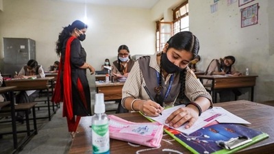 Cal HC stays suspension of internet during class X board exam in West Bengal Cal HC stays suspension of internet during class X board exam in West Bengal