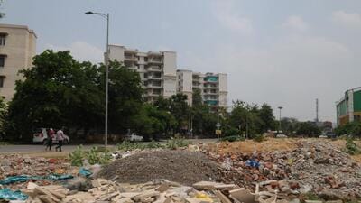 Shops, rooms and labour quarters were constructed illegally there and given on rent, said the officials. (REPRESENTATIVE PHOTO / HT) Shops, rooms and labour quarters were constructed illegally there and given on rent, said the officials. (REPRESENTATIVE PHOTO / HT)
