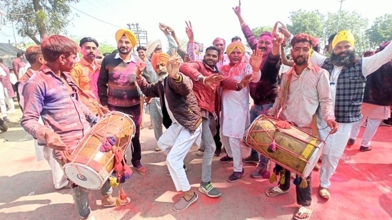 Punjab Election Result 2022 Live: Celebrations begin near a counting centre in Bathinda. (Photo: Sanjeev Kumar)