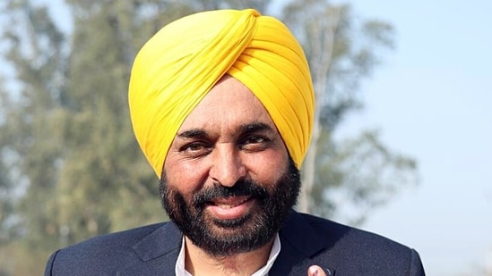 Mann, a stand-up comedian-turned-politician, made his entry into mainstream politics in 2011 with the Punjab People’s Party and lost in the 2012 elections from the Lehragaga constituency.(ANI)