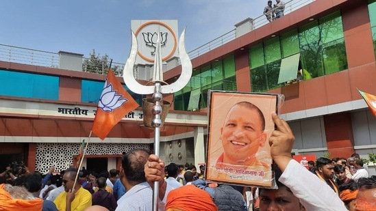 The counting of votes began at 8 am and will continue till the final results.(HT Photo/Deepak Gupta)