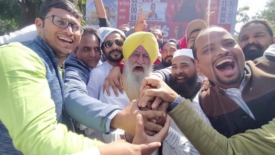 Meanwhile, state Congress chief Navjot Sidhu congratulated the Arvind Kejriwal-led Aam Aadmi Party. "The voice of the people is the voice of God …. Humbly accept the mandate of the people of Punjab …. Congratulations to Aap !!!," he tweeted.(HT Photo/Keshav Singh)