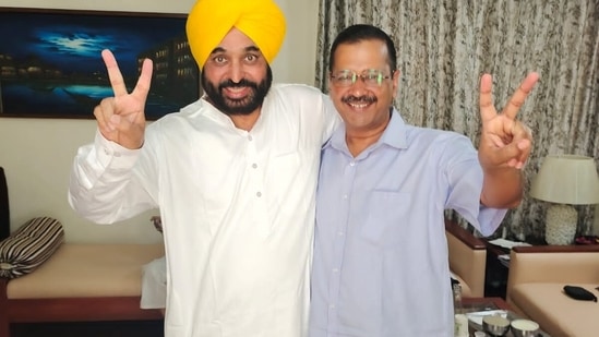 Kejriwal posts a photo with Mann after AAP sweep in Punjab, says...