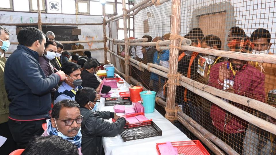 Counting of votes underway at a polling booth in Uttarakhand. (HT Photo)