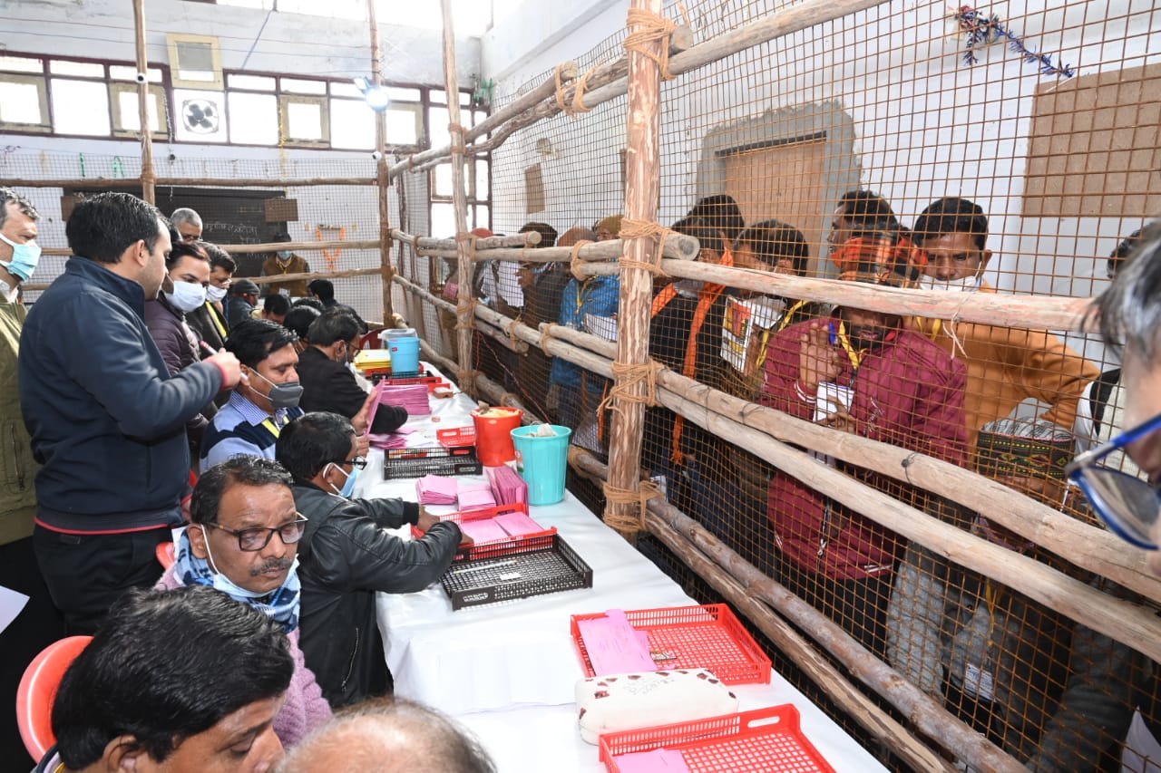 Counting underway in Uttarakhand's Tehri district