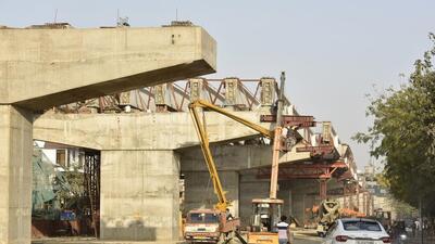 Construction work underway on Bhangel elevated road in Noida. (Sunil Ghosh/HT Photo) Construction work underway on Bhangel elevated road in Noida. (Sunil Ghosh/HT Photo)