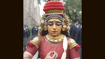 Kapila Venu plays a performer of Kutiyattam, which is considered one of the oldest forms of theatre in the world. Kapila Venu plays a performer of Kutiyattam, which is considered one of the oldest forms of theatre in the world.