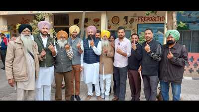 Simarjeet and Balwinder Singh Bains of the Lok Insaaf Party (LIP) faced defeats in the 2022 Punjab elections. (HT File) Simarjeet and Balwinder Singh Bains of the Lok Insaaf Party (LIP) faced defeats in the 2022 Punjab elections. (HT File)