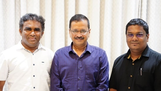 AAP supremo and Delhi chief minister Arvind Kejriwal (centre) meets his party's MLAs from Goa on Friday, March 11, 2022. (Arvind Kejriwal/Twitter)