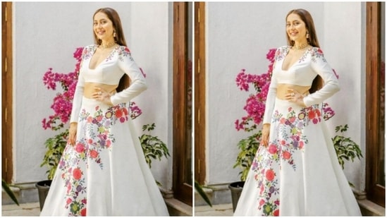 Styled by fashion stylist Khyati Busa, Anusha was all smiles for the camera beside a plant of bougainvillea which added more wedding vibes to her picture.(Instagram/@vjanusha)