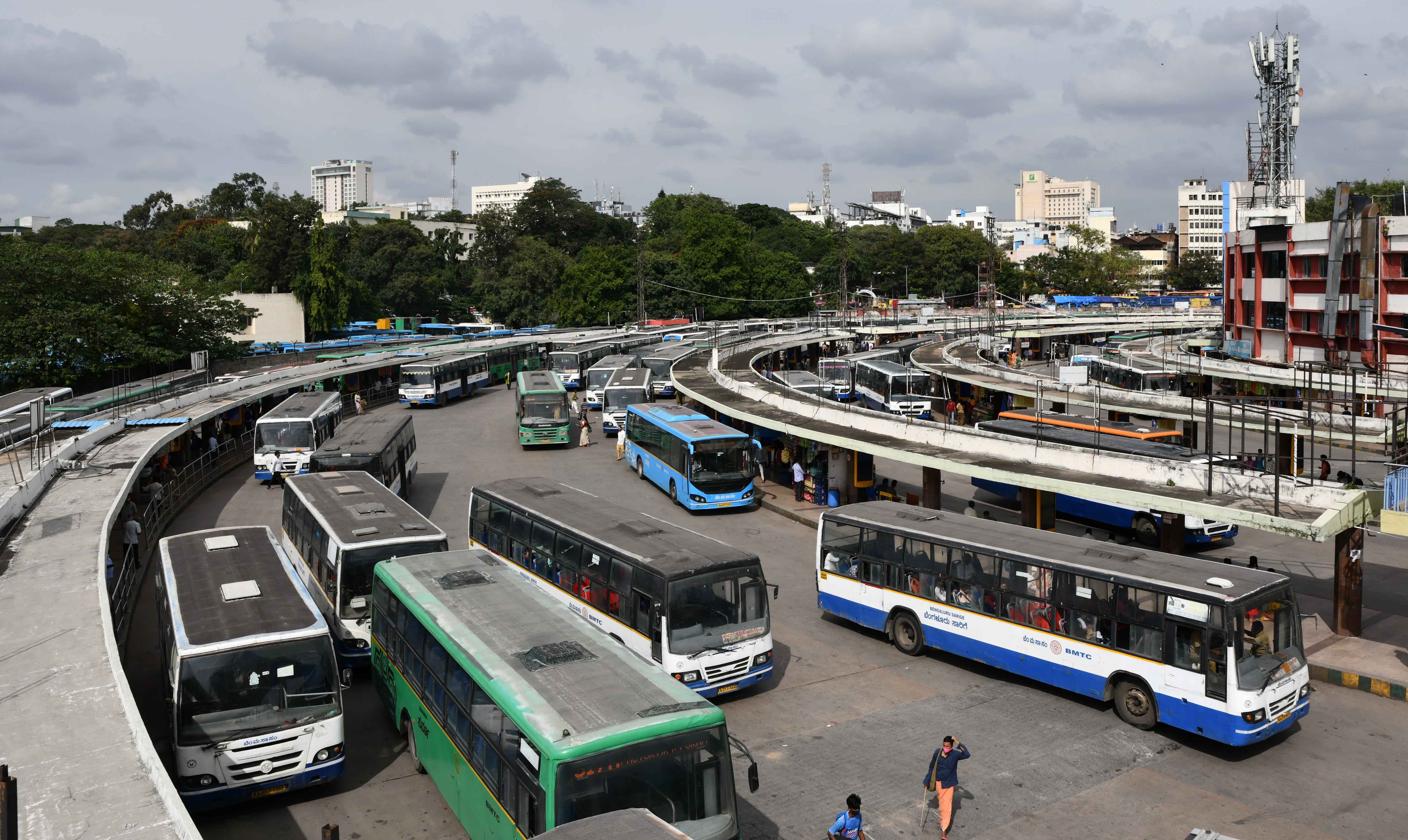BMTC buses may flock to regular petrol bunks to refuel their fleet of buses as retail outlets that provide diesel in bulk have been instructed not to do so going forward. (Photo by Samuel Rajkumar/ Hindustan Times) BMTC buses may flock to regular petrol bunks to refuel their fleet of buses as retail outlets that provide diesel in bulk have been instructed not to do so going forward. (Photo by Samuel Rajkumar/ Hindustan Times)