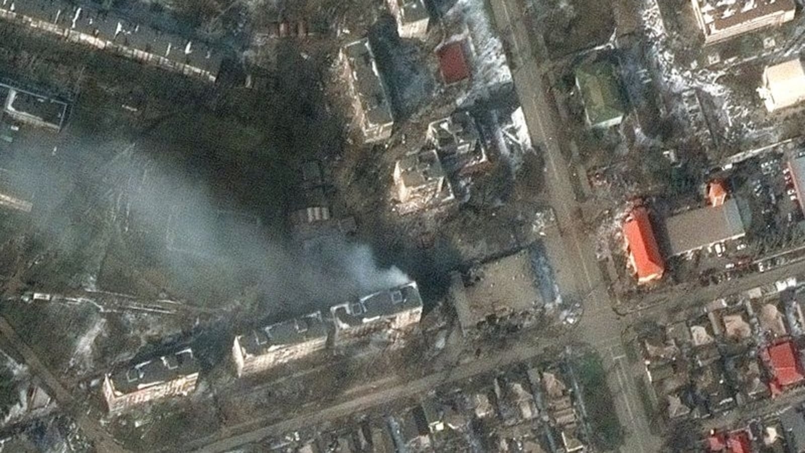 Ukraine: Satellite image shows fire, damage to residential buildings in ...