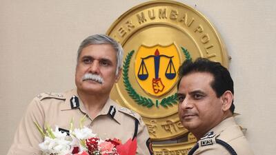 The officer said that it was evident from Pandey’s interaction with Singh that the Maharashtra government was trying to protect Anil Deshmukh from the serious allegations of corruption (HT PHOTO) The officer said that it was evident from Pandey’s interaction with Singh that the Maharashtra government was trying to protect Anil Deshmukh from the serious allegations of corruption (HT PHOTO)