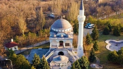 File photo of the Mariupol mosque Ukraine said Saturday Russia had bombed (Credit: @EmineDzheppar) (@EmineDzheppar)