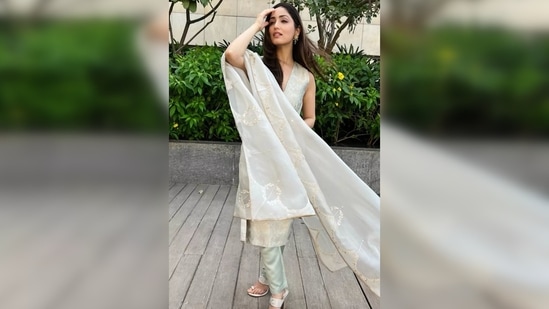 Yami Gautam shared the pictures on her Instagram stories and post and tagged the stylists behind her chic look.(Instagram/@yamigautam)