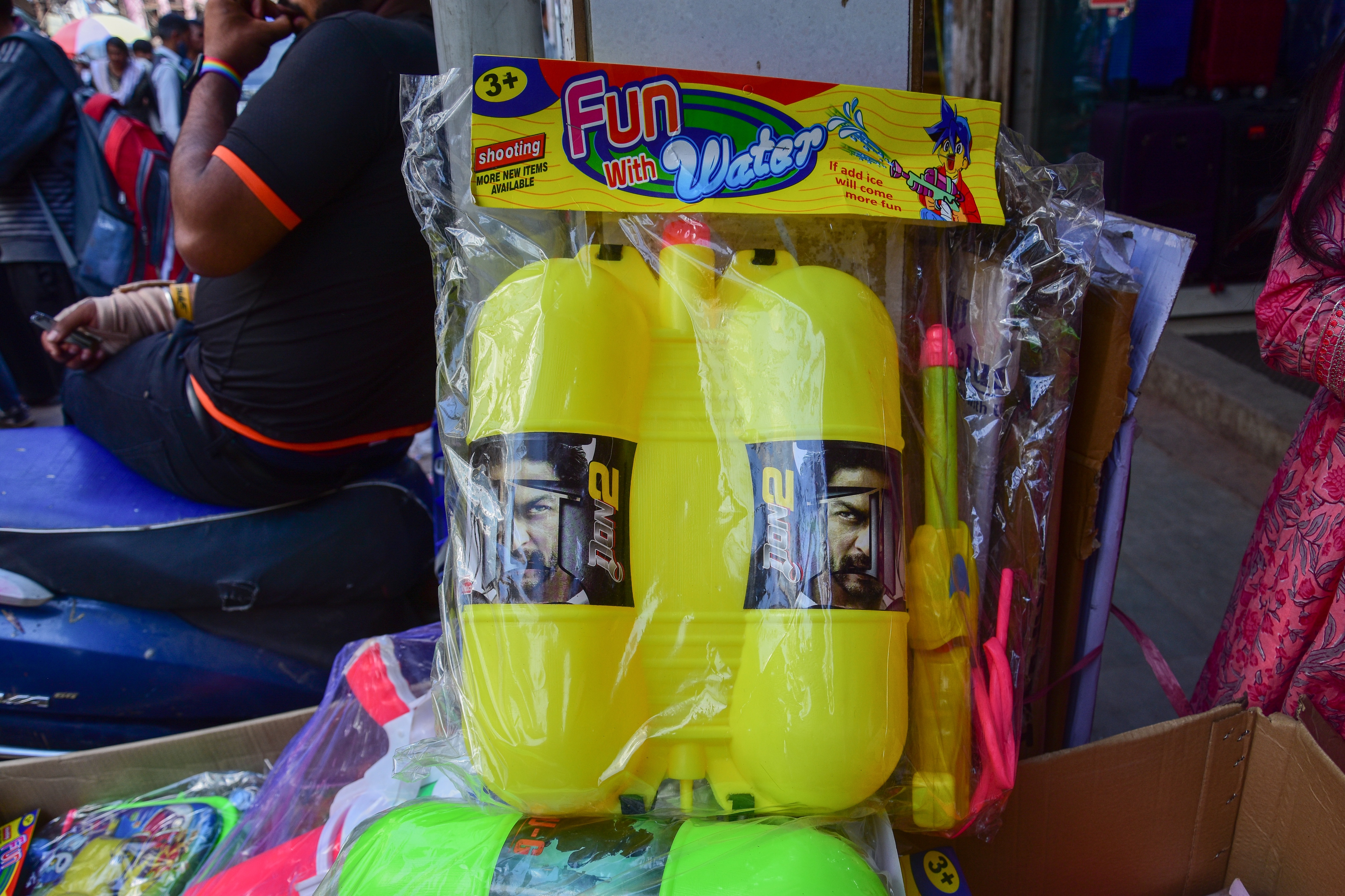 Whether you’re a fan of SRK or PUBG , this market has a lot on offer for you, with its pichkari collection. These start from ₹300. (Photo: Manish Rajput/HT) Whether you’re a fan of SRK or PUBG , this market has a lot on offer for you, with its pichkari collection. These start from ₹300. (Photo: Manish Rajput/HT)