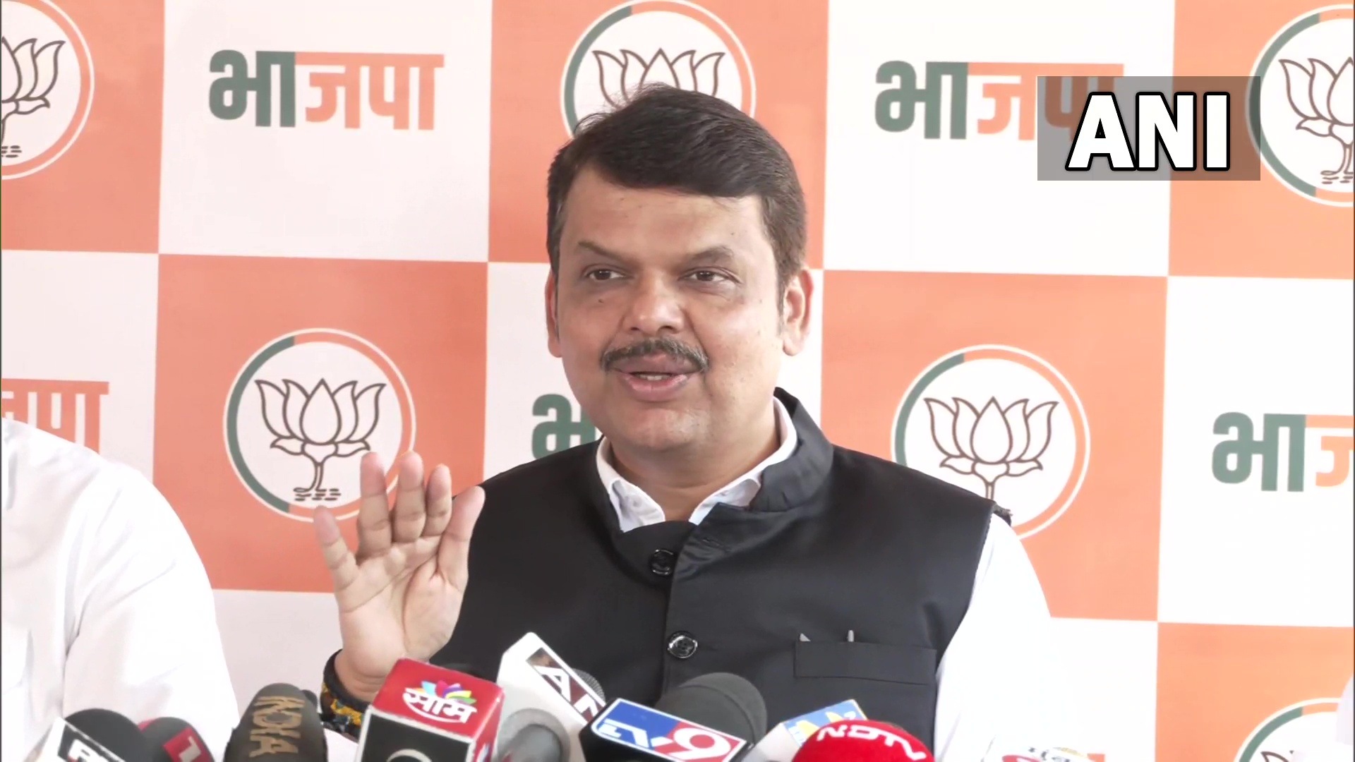 Devendra Fadnavis, senior BJP leader, addresses the media on Saturday. (ANI) Devendra Fadnavis, senior BJP leader, addresses the media on Saturday. (ANI)