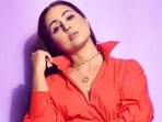 Hina Khan feels 'fearless, sexy, divine' doing tough Pilates routine in new gym video: Watch here