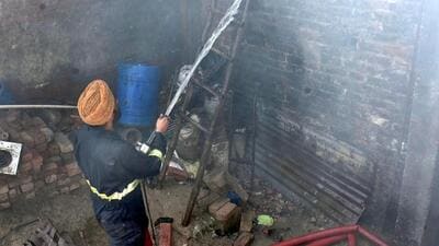 A fire broke out at a garment manufacturing in Ludhiana. (HT File)