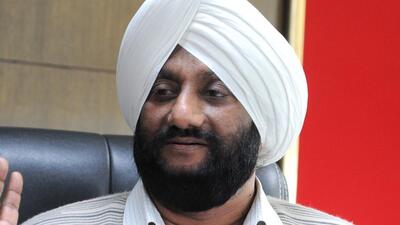 MLA Kulwant said the pub owners had no substantial proof that they received threats from the men in the Mercedes. (HT) MLA Kulwant said the pub owners had no substantial proof that they received threats from the men in the Mercedes. (HT)