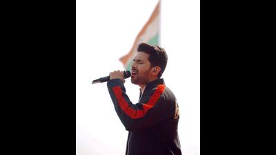 Singer-songwriter Armaan Malik was thrilled to perform for Delhiites at Central Park, Connaught Place after two and a half years. (Photo: Armaanmalik/Instagram)