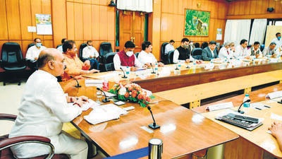 Karnataka chief minister Basavaraj Bommai tried to diffuse the situation, saying that the decision is in the hands of the party’s central leadership. (ANI) Karnataka chief minister Basavaraj Bommai tried to diffuse the situation, saying that the decision is in the hands of the party’s central leadership. (ANI)
