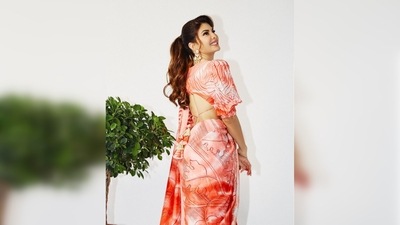 Jacqueline Fernandez casts a spell on her Instagram followers with her mesmerising looks. (Instagram/@jacquelinef143) Jacqueline Fernandez casts a spell on her Instagram followers with her mesmerising looks. (Instagram/@jacquelinef143)
