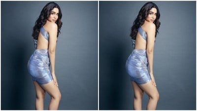 Assisted by makeup artist Niccky Rajaani, Sharvari decked up in nude eyeshadow, black eyeliner, mascara-laden eyelashes, contoured cheeks and a shade of nude lipstick. (Instagram/@sharvari)