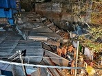 Rescue work underway at Kashmere Gate. (Sanchit Khanna/HT) Rescue work underway at Kashmere Gate. (Sanchit Khanna/HT)