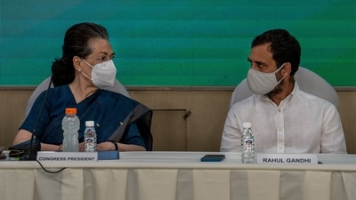 Congress party president Sonia Gandhi and Rahul Gandhi. (HT_PRINT)