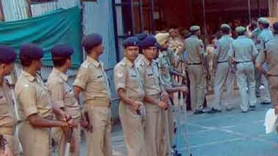 Delhi-police-personnel-maintaining-vigil-outside-the-casualty-ward-of-Ram-Manohar-Lohia-Hospital-where-the-injured-in-the-high-court-bomb-blast-were-admitted-in-New-Delhi
