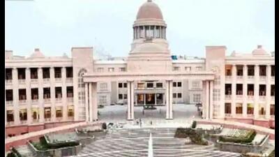 “The applicant will not try to influence the witnesses or tamper with the evidence of the case or otherwise misuse the liberty of bail,” said the court. (File Photo)