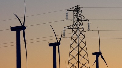 FILE PHOTO: For the week till Mar 20, power will be cut till as late as 10 p.m. in areas like Malleswaram, Vidhana Soudha, Jayanagar, Koramangala, Indiranagar, Kanakpura, Kengeri, Whitefield division and Rajajinagar etc. for maintenance works. REUTERS/David Moir/File Photo (REUTERS)