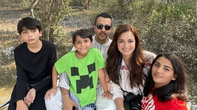 Dia Mirza with Vaibhav Rekhi and his daughter Samaira Rekhi. Dia Mirza with Vaibhav Rekhi and his daughter Samaira Rekhi.