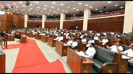 The Speaker rejected the adjournment motion moved by the TDP and sought to take up regular business, which the opposition did not allow (HT Photo)