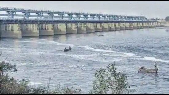Pumping stations of Ganga Barrage supply 60 MLD water to over 10 lakh population in South city and other areas of Kanpur (File Photo)
