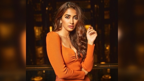 Pooja Hegde teamed her look with a pair of beige accessorised pointed stilettoes with a back strap.(Instagram/@hegdepooja)