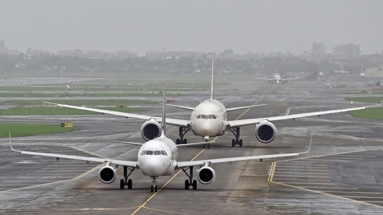 The government had banned all international scheduled flights for a week starting March 23, 2020. The ban stretched for nearly two years in the midst of a raging pandemic.(File photo/HT)