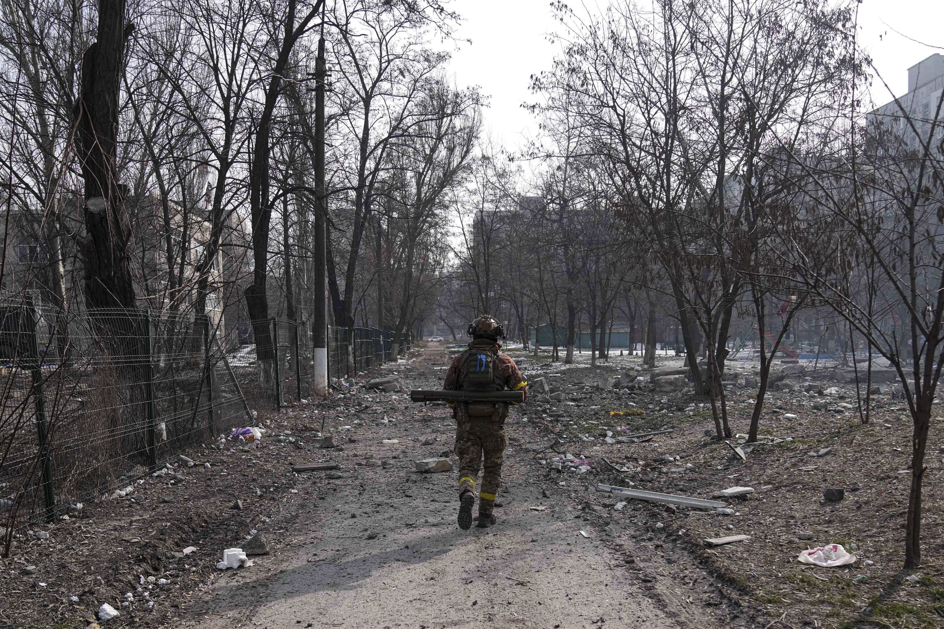 Since the beginning of the war in Ukraine on February 24, more than 2,100 people in the strategic port city of Mariupol have died. (AP) Since the beginning of the war in Ukraine on February 24, more than 2,100 people in the strategic port city of Mariupol have died. (AP)