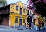 Vietnam is poised to welcome international travellers on Tuesday but a lack of clarity on the rules of a wider reopening while the coronavirus is still rampaging is causing confusion. Vietnam is poised to welcome international travellers on Tuesday but a lack of clarity on the rules of a wider reopening while the coronavirus is still rampaging is causing confusion.