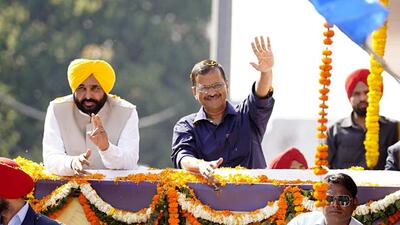 Punjab CM-elect Bhagwant Mann and Aam Aadmi Party (AAP) national convener Arvind Kejriwal during a victory roadshow, in Amritsar on Sunday. In the run-up to the assembly polls, the opposition had alleged that AAP has links with separatists. (ANI) Punjab CM-elect Bhagwant Mann and Aam Aadmi Party (AAP) national convener Arvind Kejriwal during a victory roadshow, in Amritsar on Sunday. In the run-up to the assembly polls, the opposition had alleged that AAP has links with separatists. (ANI)